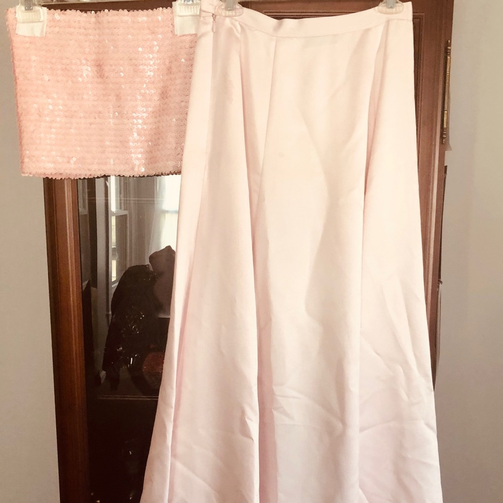 Moda 2 piece stunning pale pink sequin dress